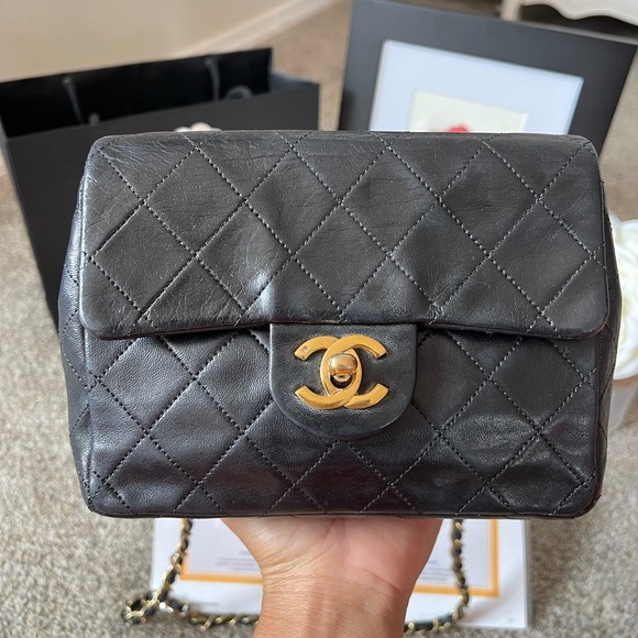Authentic Chanel Black Quilted Lambskin Mini Vintage Classic Flap Bag - Picture 12 of 16
